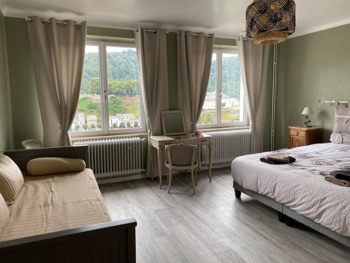 The Great View Villa Буйон Екстериор снимка